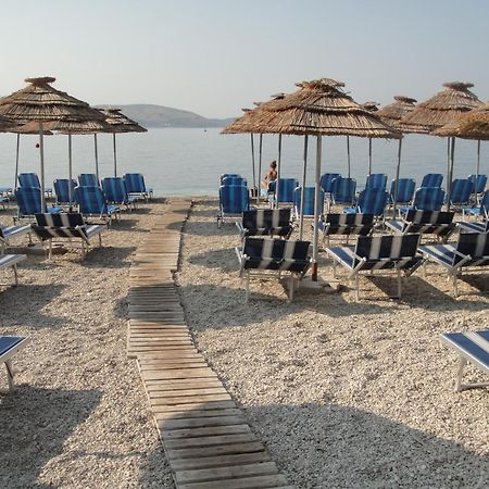 Mojito Beach Apartments With Free Parking Sarandë Exterior foto